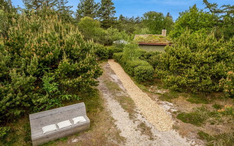 Sisko - 800M from the Sea: Cottage, Shed, Hut, Farmhouse, Prairie, Shack, Barn, Log Cabin, Garden Buildings