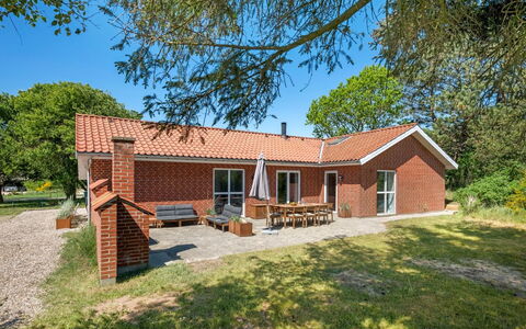 Anniesette - 1.5Km from the Sea