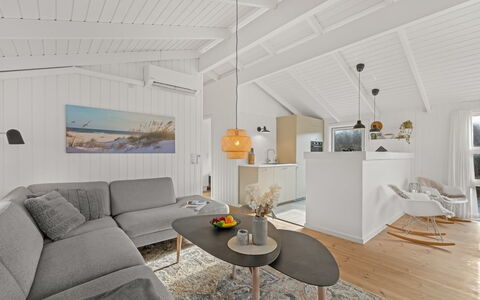 Flepko - 50M from the Sea: Flooring, Interior Design, Ceiling, Floor, Home, Living Room, Room, Light Fixture, Couch