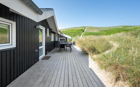Flepko - 50M from the Sea: Furniture, Wood, Interior Design, Flooring, Floor, Chair, Room, Ceiling, Living Room, Apartment