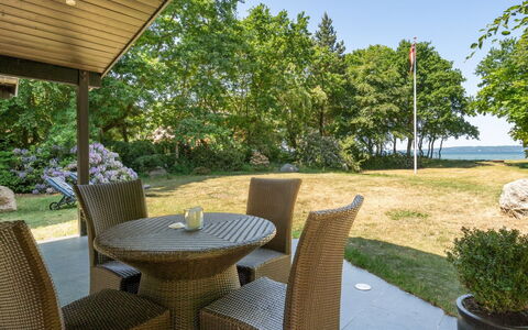 Kennet - 30M from the Sea: Furniture, Interior Design, Flooring, Floor, Wood, Bed, Room, Ceiling, Bedroom, Textile