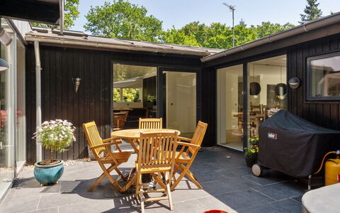 Kennet - 30M from the Sea: Furniture, Interior Design, Flooring, Floor, Wood, Bed, Room, Ceiling, Bedroom, Textile