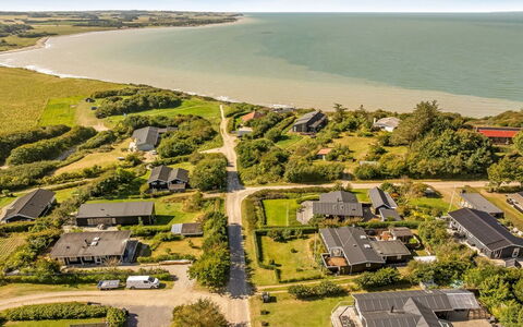 Engelbertine - 210M to the Fjord: Coast, Landscape, Coastal And Oceanic Landforms, Sea, Ocean, Shore, Estate, Bay, Tropics