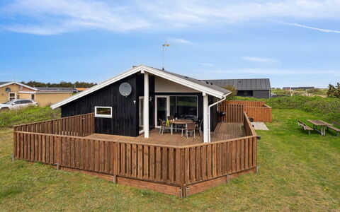 Wolter - 700M from the Sea: House, Roof, Home, Cottage, Shed, Garden Buildings, Siding, Yard, Log Cabin, Hut