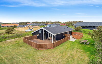Wolter - 700M from the Sea