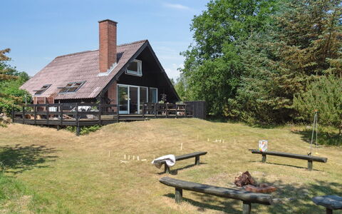 Nadia - 300M to the Fjord: Blue, Shrub, Cottage, Groundcover, Garden, Estate, Shade, Landscaping, Farmhouse, Eco Hotel