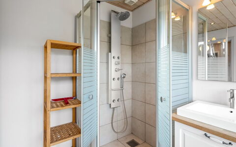 Guthbrand - 800M from the Sea: Interior Design, Flooring, Floor, Wood, Plumbing Fixture, Bathroom, Ceiling, Bathroom Sink, Room, Sink