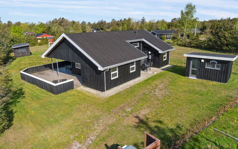 Elmo - 800M from the Sea: Grass, Grassland, Landscape, Ecoregion, Plain, Plant Community, Land Lot, Outdoor Furniture, Prairie, Shrubland