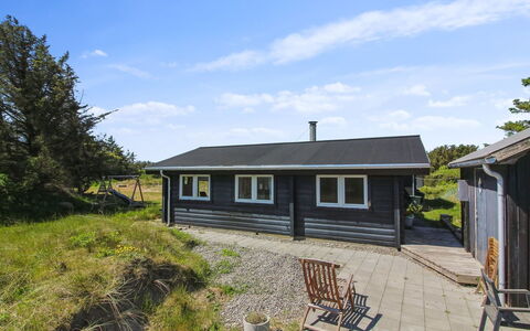 Sampo - 400M from the Sea: Residential Area, Roof, Suburb, Driveway, Estate, Chimney
