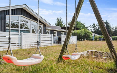 Ingebore - 700M from the Sea: Swing, Outdoor Play Equipment, Leisure, Shade, Garden, Lawn, Park, Backyard, Yard, Playground