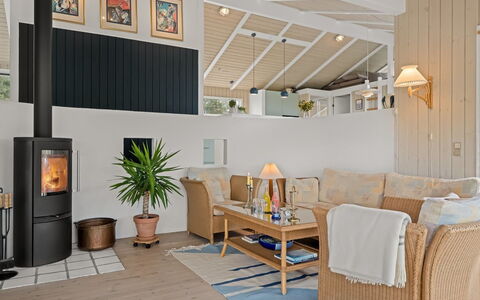 Hrefna - 500M from the Sea: Swimming Pool, Farmhouse, Estate, Villa, Resort, Hacienda, Eco Hotel, Backyard