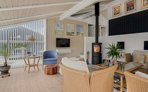 Hrefna - 500M from the Sea: Interior Design, Wood, Flooring, Furniture, Ceiling, Floor, Living Room, Chair, Home, Lighting