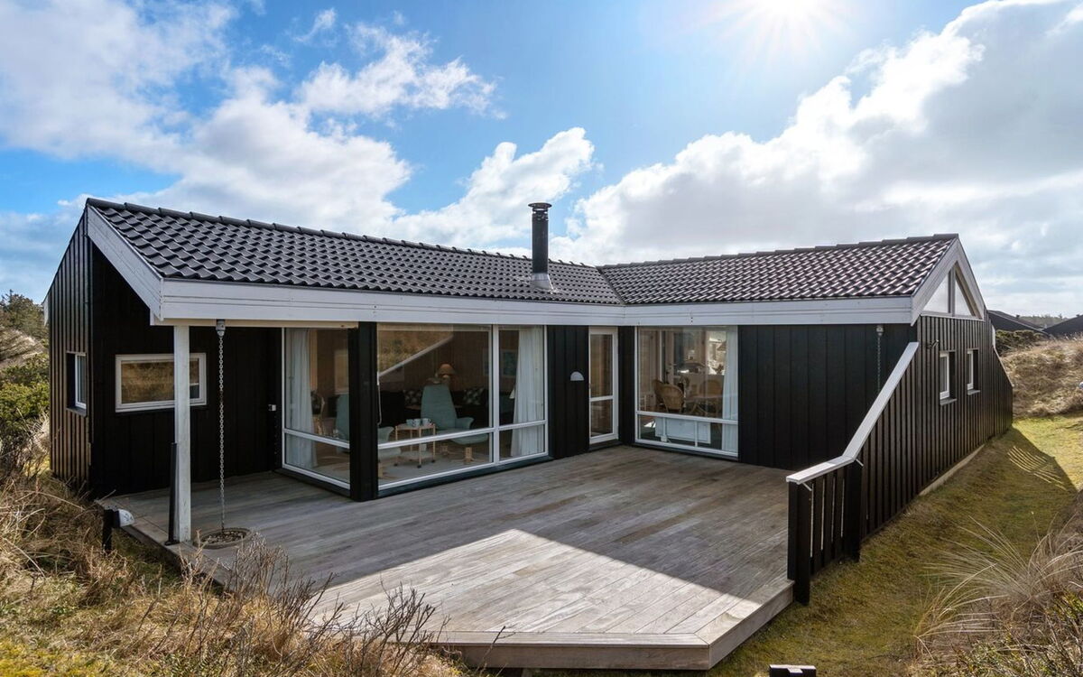 friederike - 400m From The Sea