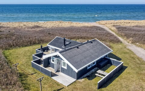 Minka - 58M from the Sea: Home, House, Cottage, Estate, Siding, Hardwood, Porch, Plank, Farmhouse, Villa