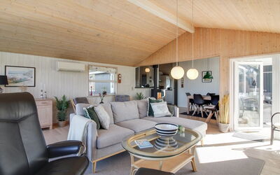 Fridhild - 875M from the Sea