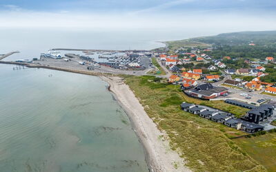 Henke - 100M from the Sea
