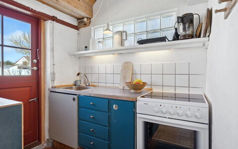 Bedri - 100M from the Sea: Wood, Kitchen, Flooring, Floor, Countertop, Kitchen Appliance, Cabinetry, Major Appliance, Kitchen Stove, Room