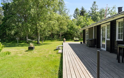 Adser - 600M from the Sea: Residential Area, Roof, Suburb, Driveway, Estate, Chimney