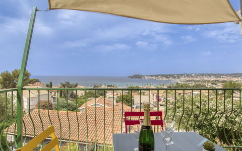 La Bellanda: Sky, Property, Table, Plant, Furniture, Bottle, Light, Chair, Green, Tableware