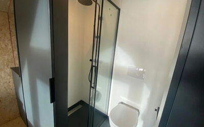 Accommodation:&nbsp;Tiny House Solo Retreat 2 300.2
