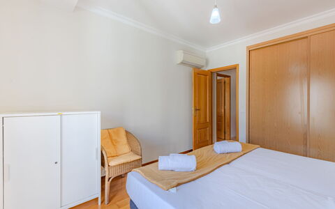 Sunny Beach Casa-M: Interior Design, Floor, Apartment, Sea, Ceiling, Wood Stain, Molding, Hardwood, Curtain, Hotel