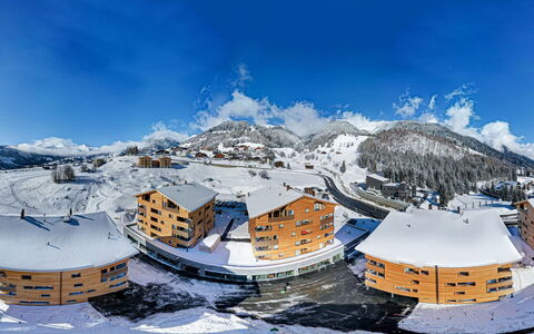 Disentis 50: Sky, Snow, Mountain, Cloud, Slope, World, Ice Cap, Freezing, House, Glacial Landform