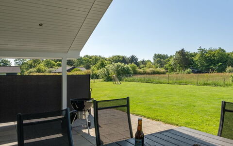 Eicke - 12Km from the Sea: Wood, Roof, Architecture, Home, House, Cottage, Siding, Hardwood, Slope, Estate
