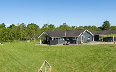 Eicke - 12Km from the Sea: Wood, Roof, Architecture, Home, House, Cottage, Siding, Hardwood, Slope, Estate