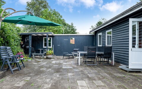 Rikhard - 75M from the Sea: Roof, House, Land Lot, Home, Cottage, Estate, Garden Buildings, Shade, Log Cabin, Landscaping