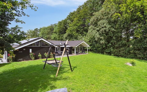 Edin - 150M from the Sea: Grass, Grassland, Landscape, Ecoregion, Plain, Plant Community, Land Lot, Outdoor Furniture, Prairie, Shrubland