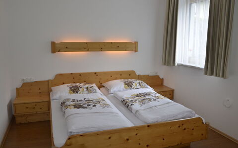 Sankt Anton am Arlberg 700: Furniture, Property, Comfort, Window, Wood, Bed Frame, Textile, Building, Curtain, Pillow