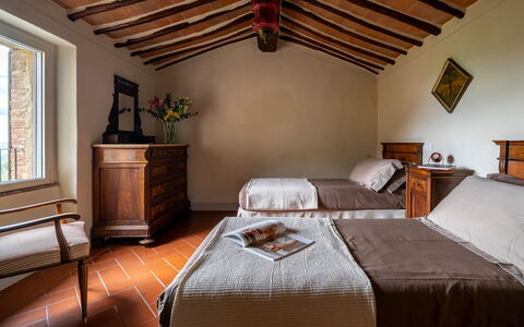 Monticchiello Apartment With Garden, Wifi, Pienza,: Furniture, Bed, Wood, Flooring, Bedroom, Interior Design, Floor, Home, Bedding, Bed Sheet