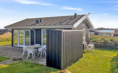Normand - 50M from the Sea