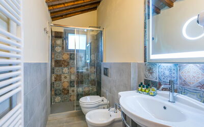 Accommodation:&nbsp;Melograno 300.2