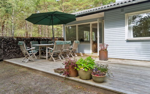 Alita - 300M from the Sea: Wood, Furniture, Apartment, Room, Ceiling, Wood Stain, Chair, Hardwood, Varnish, Lumber