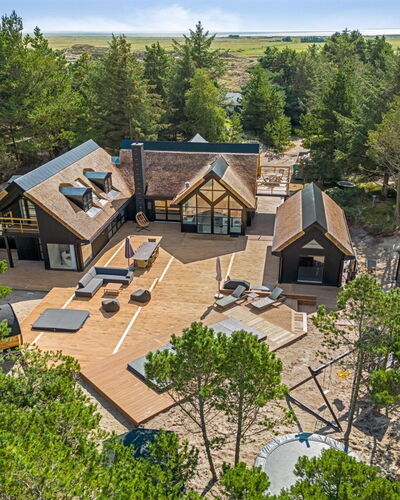 Hejdie - 750M from the Sea