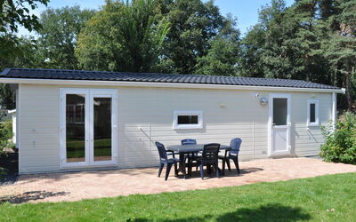 Accommodation:&nbsp;Unique 4 301.4