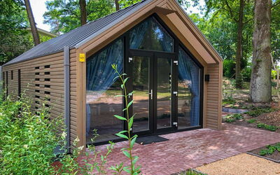 Accommodation:&nbsp;Forest Lodge 4 301.17