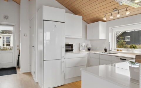 Yvette - 150M from the Sea: Kitchen, Kitchen Appliance, Countertop, Flooring, Interior Design, Major Appliance, Wood, Cabinetry, Ceiling, Floor