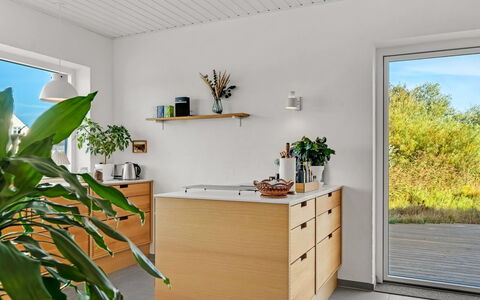 Yakari - 1Km from the Sea: Wood, Flooring, Furniture, Floor, Wood Flooring, Cabinetry, Countertop, Flowerpot, Wood Stain, Kitchen