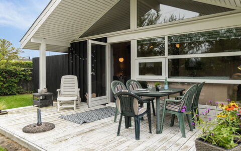 Akseline - 300M from the Sea: Wood, Home, Porch, Deck, Hardwood, Roof, Wood Stain, Wood Flooring, Eco Hotel