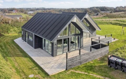 Othinkarl - 100M from the Sea: Roof, Home, Door, Cottage, Shade, Siding, Yard, Estate, Backyard