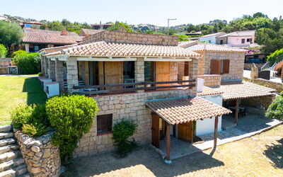 Baia Sardinia 700: Plant, Building, Sky, Property, Window, Tree, House, Land Lot, Wood, Residential Area