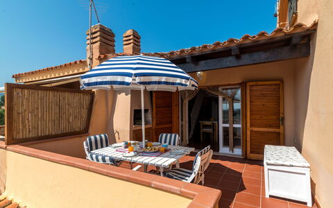 Arcobaleno: Sky, Property, Azure, Wood, Shade, Outdoor Furniture, Wall, Leisure, Window, Real Estate