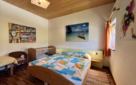 Rosental: Furniture, Picture Frame, Wood, Azure, Comfort, Textile, Interior Design, Building, Flooring, Architecture