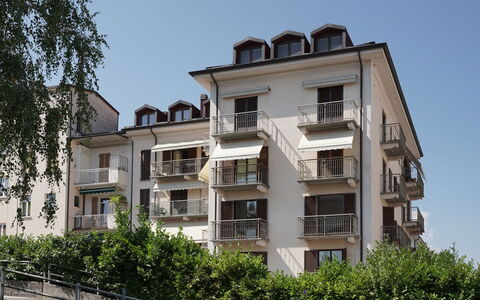 Marì: Building, Sky, Property, Window, Tree, Urban Design, Condominium, House, Plant, Material Property