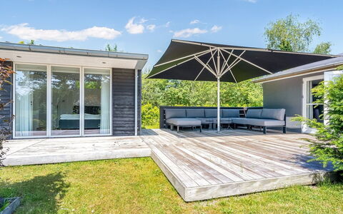 Rother - 50M from the Sea: Roof, Home, Door, Cottage, Shade, Siding, Yard, Estate, Backyard