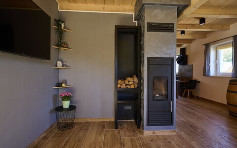 Muhu: Property, Wood, Interior Design, Hall, Flooring, Window, Laminate Flooring, Floor, Cabinetry, Kitchen