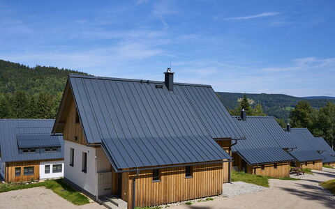 Muhu: Sky, Cloud, Window, Building, Plant, House, Wood, Tree, Cottage, Slope
