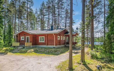 Itälahti: Tree, Wood, Cottage, House, Home, Roof, Log Cabin, Larch, Woodland, Garden Buildings
